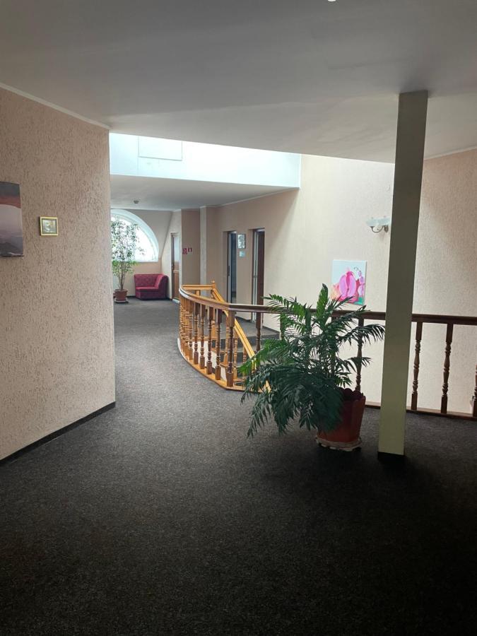 Pension Regal Satu Mare Ngoại thất bức ảnh